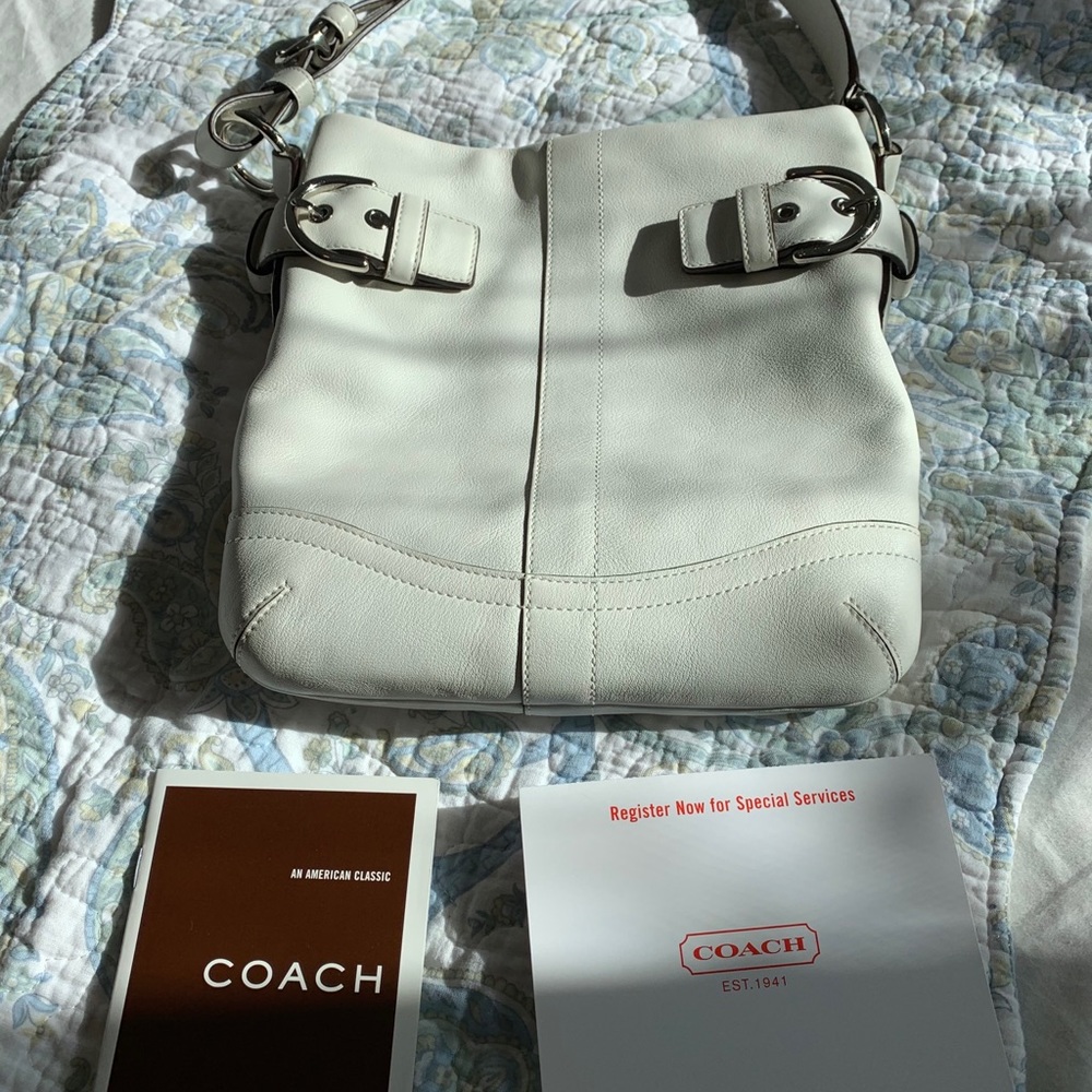 Purse - Picture 2 of 4
